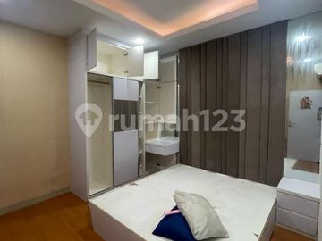Dijual Rumah Taman Surya 5