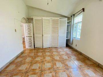 GRAN OPORTUNIDAD ¡BAJA DE PRECIO! Casa en Condominio en Lomas de Cuernavaca