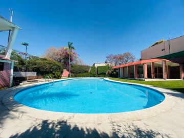 GRAN OPORTUNIDAD ¡BAJA DE PRECIO! Casa en Condominio en Lomas de Cuernavaca