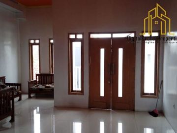 RUMAH DI CIWASTRA LOKASI STRATEGIS MANTAP JIWA, BUAHBATU BANDUNG | ELLA