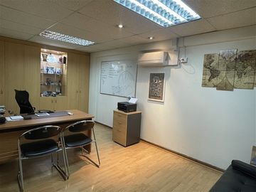 Oficina en venta en Providencia