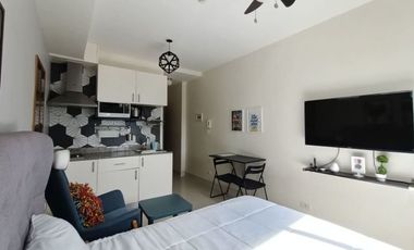 RUSH SALE: Fully Furnished Studio Unit at Grand Residences