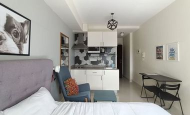 RUSH SALE: Fully Furnished Studio Unit at Grand Residences