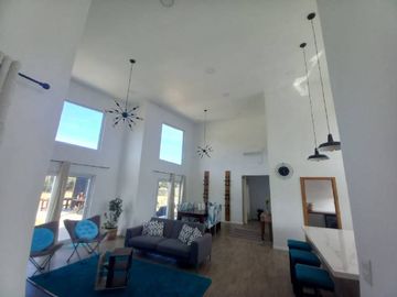 Se vende hermosa casa de un piso en condominio camino a Cato
