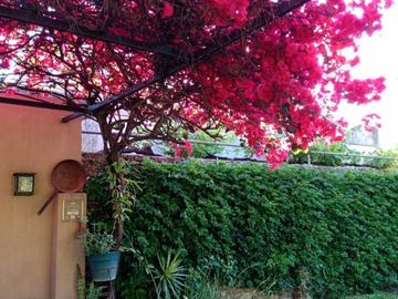 REAL OPORTUNIDAD  VENTA CASA HURLINGHAM CON PARQUE PARRILLA Y PISCINA
