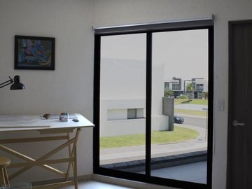 Preciosa Residencia ÚNICA en La Condesa Juriquilla, 4 Recámaras, ROOF GARDEN !!