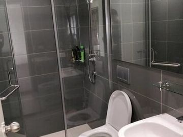 For Rent 2BR Condo unit in AcquaPrivateResidencesLivingstone