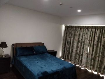 For Rent 2BR Condo unit in AcquaPrivateResidencesLivingstone
