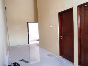 DIJUAL RUMAH DESIGN SCANDINAVIAN ALA EROPA DI PRAMBANAN TEPI JALAN KAWASAN STRATEGIS