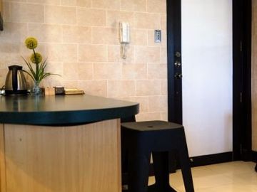 RUSH SALE! Furnished 1BR in Eastwood Lafayette 1, Quezon City for Php 4 million