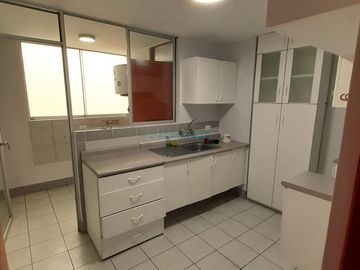 Departamentos Venta CAL. Las Lilas - Piso 6 - LINCE