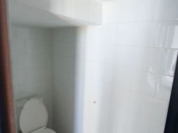 Rumah Minimalis Kontemporer Ada KOLAM RENANG MINI Di Antapani Kidul Bandung