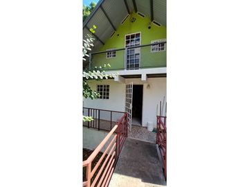 SE VENDE CABAÑA EN CERRO CAMPANA SECTOR ORIENTE