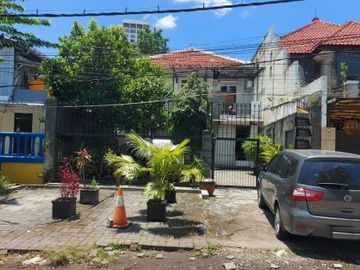 Dijual Rumah 2,5 Lantai Di Jalan Cempaka, Tegalsari Surabaya