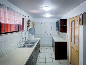 Casa en Venta en Director Enrique Lobos