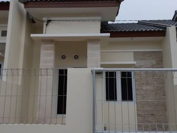 Rumah di Cimanggis, Baru, 1Lt 38/78 Fasum Lengkap, Akses TOL