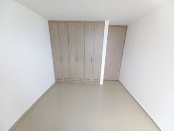 apartamento en venta en conjunto residencial portobello  piso 8. Cod V13422