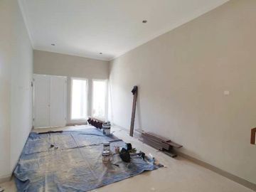 Rumah Baru 3 Lantai Luas 84 di Sulfat Agung kota Malang