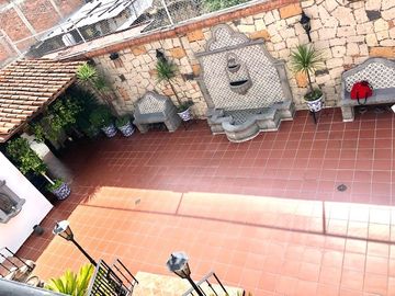CASA EN VENTA CON USO DE SUELO COMERCIAL Y HABITACIONAL, MAGDALENA CONTRERAS