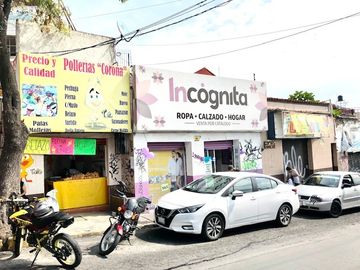 CASA EN VENTA CON USO DE SUELO COMERCIAL Y HABITACIONAL, MAGDALENA CONTRERAS