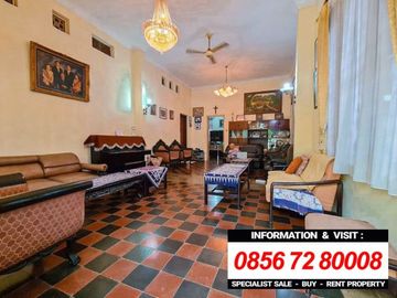 DIJUAL RUMAH ZONA KOMERSIAL CAMPURAN at Jl MENTENG / CIKINI, JAKPUS