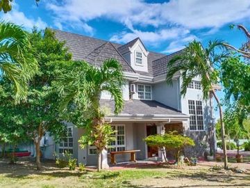 HOUSE AND LOT BEACH FRONT FOR SALE in Calatagan, Batangas