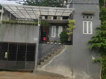 Rumah 2 Lantai 300 Jutaan Kota Depok, 15 menit ke Tol Borr