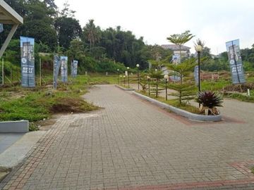 Rumah baru LUX readystock di kolonel masturi dekat cipageran
