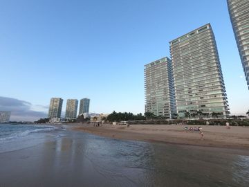 Departamento en preventa Puerto Vallarta zona hotelera | LIM