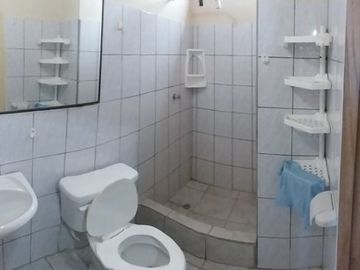 Puerto Cayo - Beach House: Se Vende Casa en Zona Rural y Cerca del Mar en Puerto Cayo