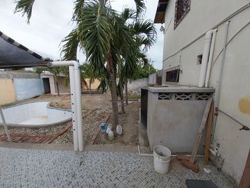 Puerto Cayo - Beach House: Se Vende Casa en Zona Rural y Cerca del Mar en Puerto Cayo