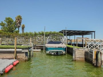 Venta Casa Orilla de Lago Rapel