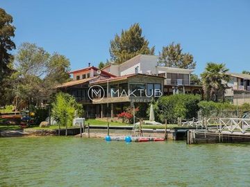 Venta Casa Orilla de Lago Rapel
