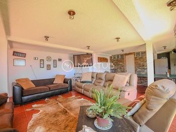 Venta Casa Orilla de Lago Rapel