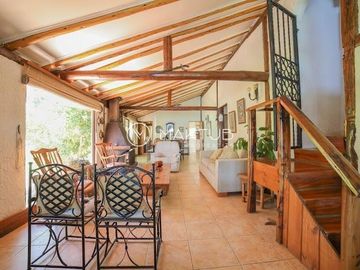 Venta Casa Orilla de Lago Rapel
