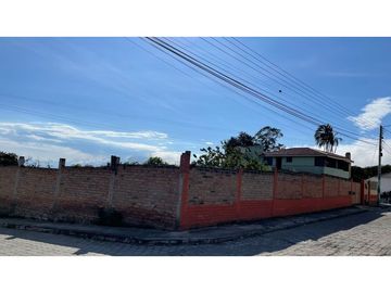 PROPIEDAD DE VENTA EN CANTON MIRA-