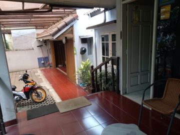 Rumah murah tanah luas dikalibata jaksel