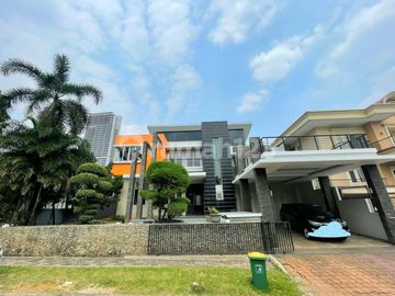Rumah Mewah Taman Telaga Golf BSD City Fully Furnish Kondisi Bagus