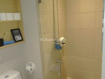 CLOVERLEAF by AVIDA TOWERS (located along A. Bonifacio Ave
