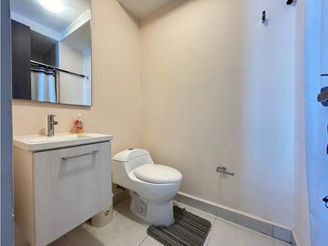 Venta de Apartamento de 2 rec y 3 baños en PH Miró Rebajado.