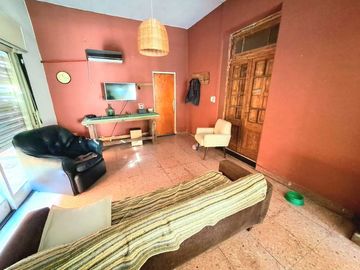 Casa PH en venta en Ituzaingo Sur