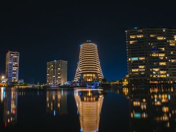 Departamentos de Lujo Venta Shark Tower Puerto Cancun