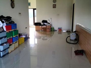 Rumah Imperial Golf Regency Pakuwon Indah Surabaya Barat *DN