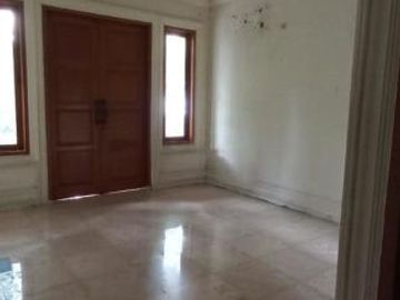 Disewakan Cocok untuk Kost Rumah Tinggal di Kebayoran Baru Jaksel