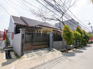 Rumah Hadap Timur LT 268 Siap KPR 15 Mnt ke Grand Galaxy Park J-47579