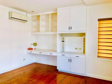 Semi-furnished House for SALE with 4 Bedrooms in Angeles City Near Clark