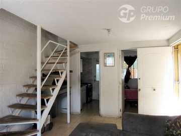 Casa 3 dormitorios en sector residencial de Quilicura