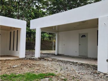 VENTA DE CASA EN ALTOS DE CERRO AZUL