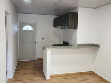 VENTA DE CASA EN ALTOS DE CERRO AZUL