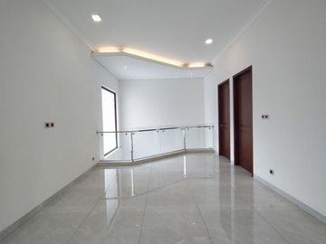 Town House di Pasar Minggu dg Privat Pool & Garden , Semi Furnished HSE-A0401